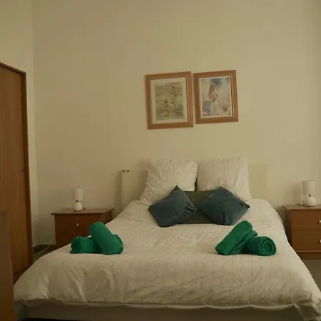 Apartment Esperjenza St Julians *