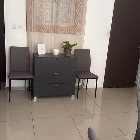Esperjenza St Julians Apartamento *